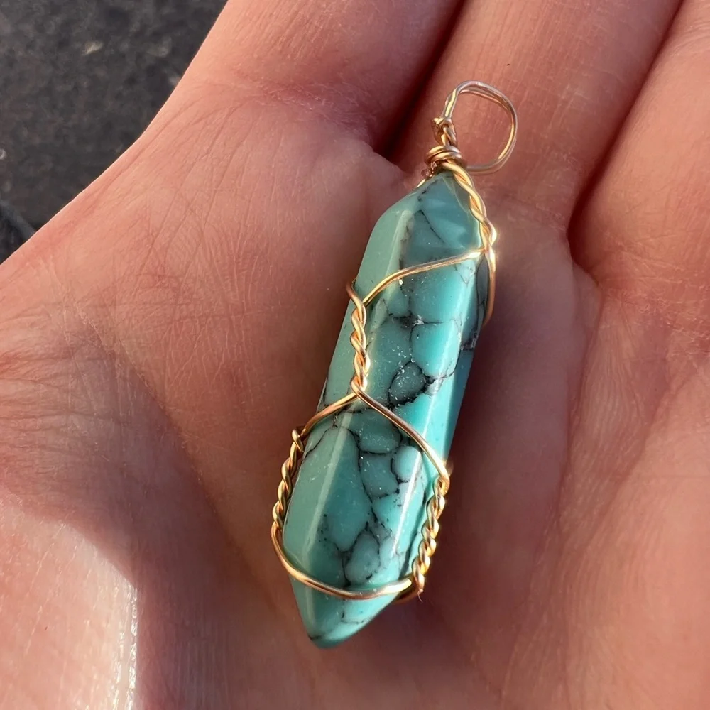 Turquoise Handmade Wire Wrapped Pendant - Picture 4 of 6